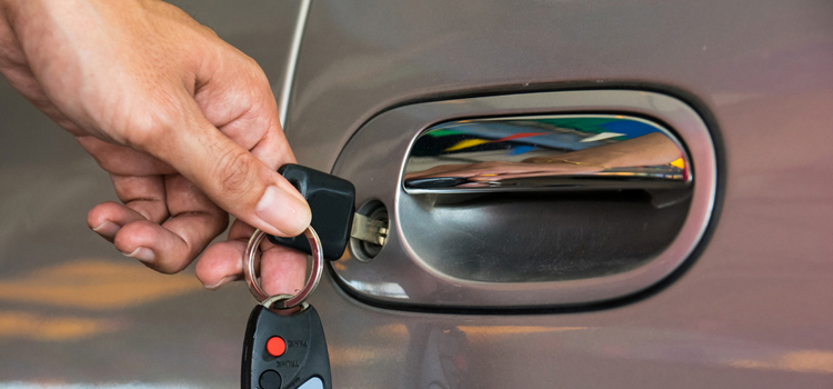 Car door lock repair in Palm Desert